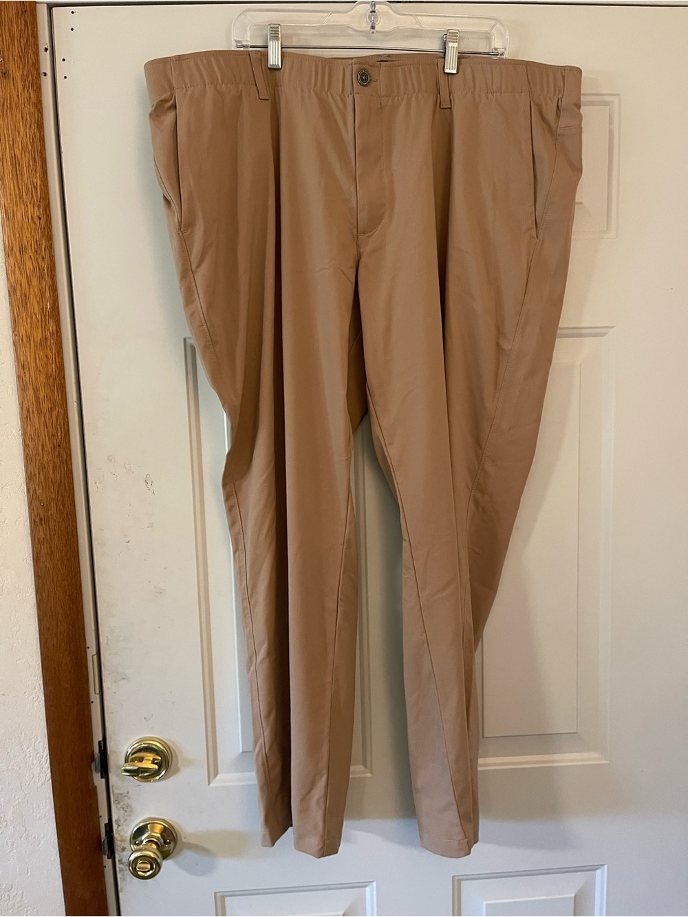 Under Armour UA Showdown Golf Pants Mens Size 46 Khaki Brown
